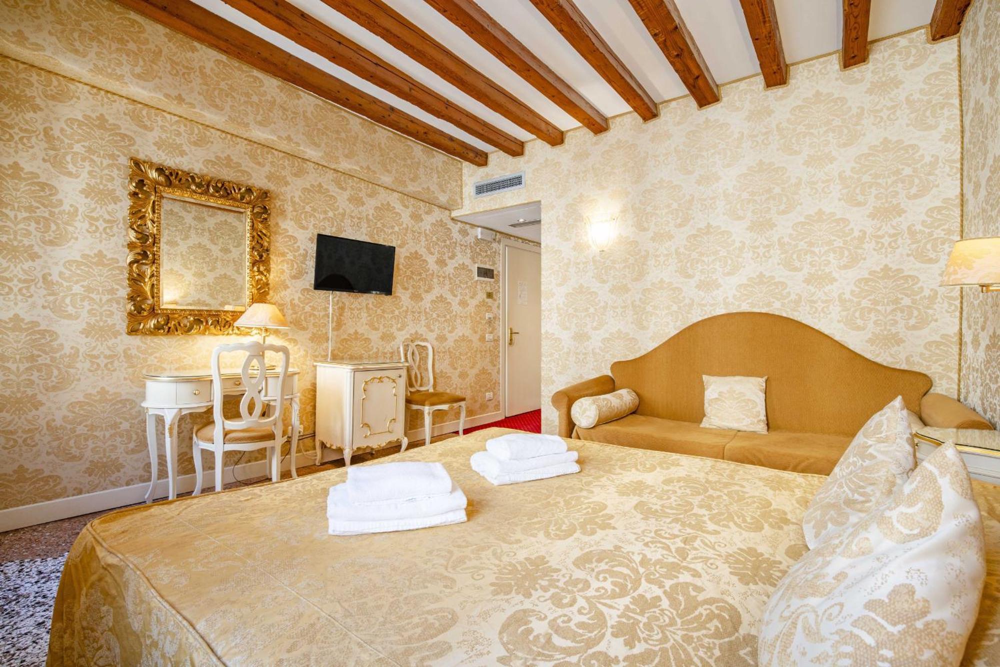 Residence Ca' Di Malta Arsenale By Wonderful Italy Venedig Exteriör bild